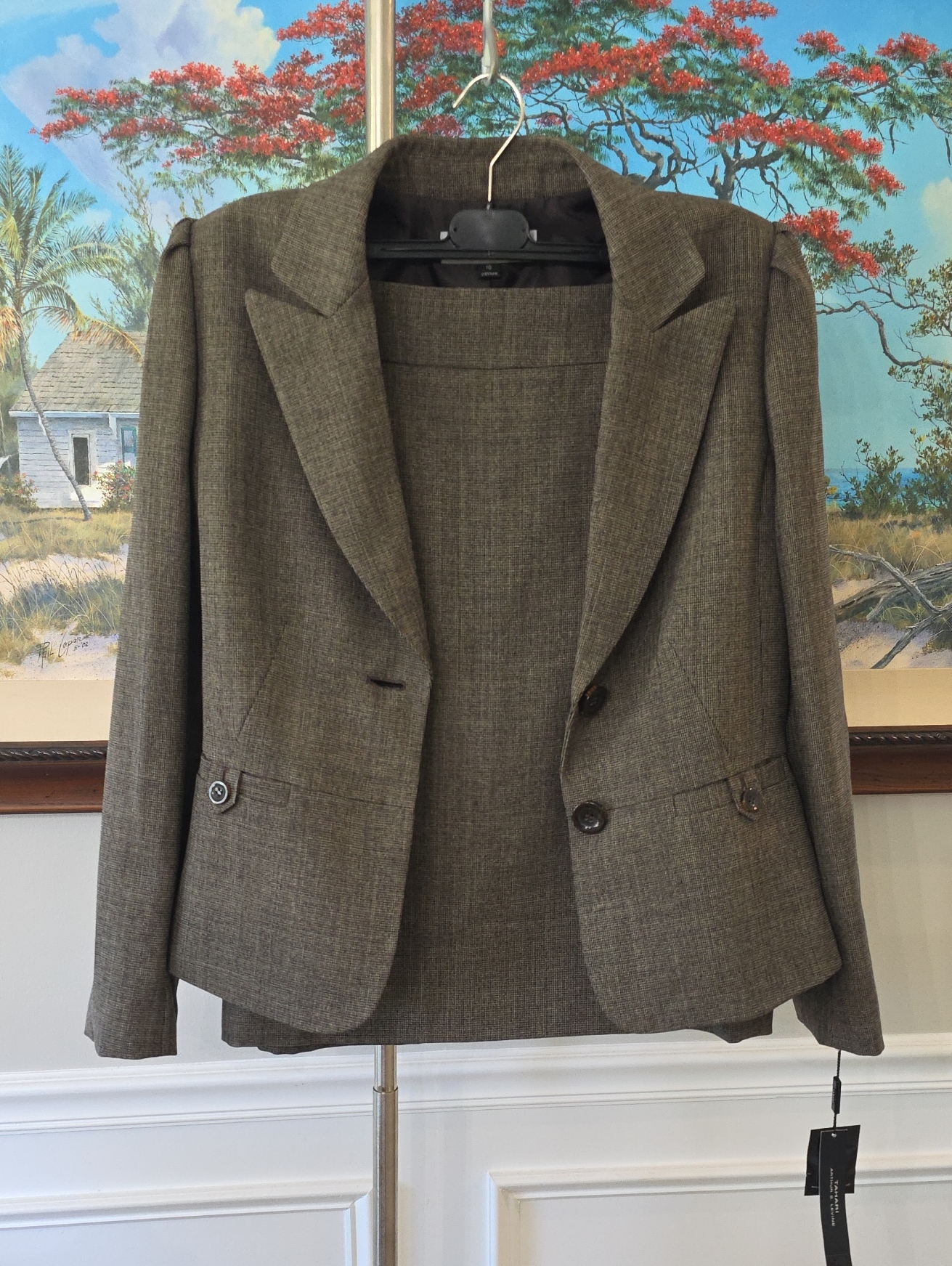 Women's Two-Piece Skirt Suit In Olive